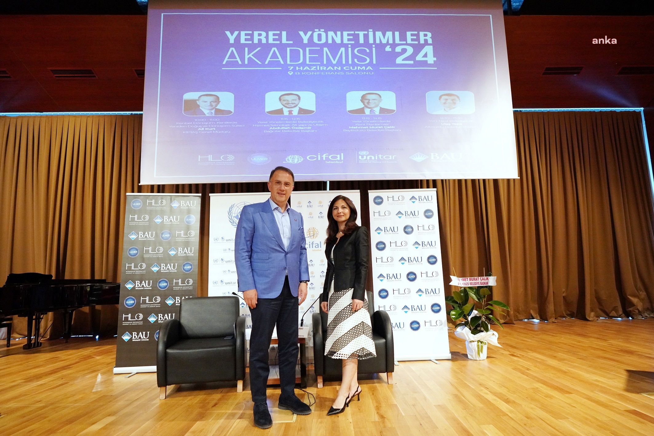 Beylikdüzü Belediye Başkanı Çalık, gençlere seslendi: “Siyaseti düzeltecek olan sizlersiniz"