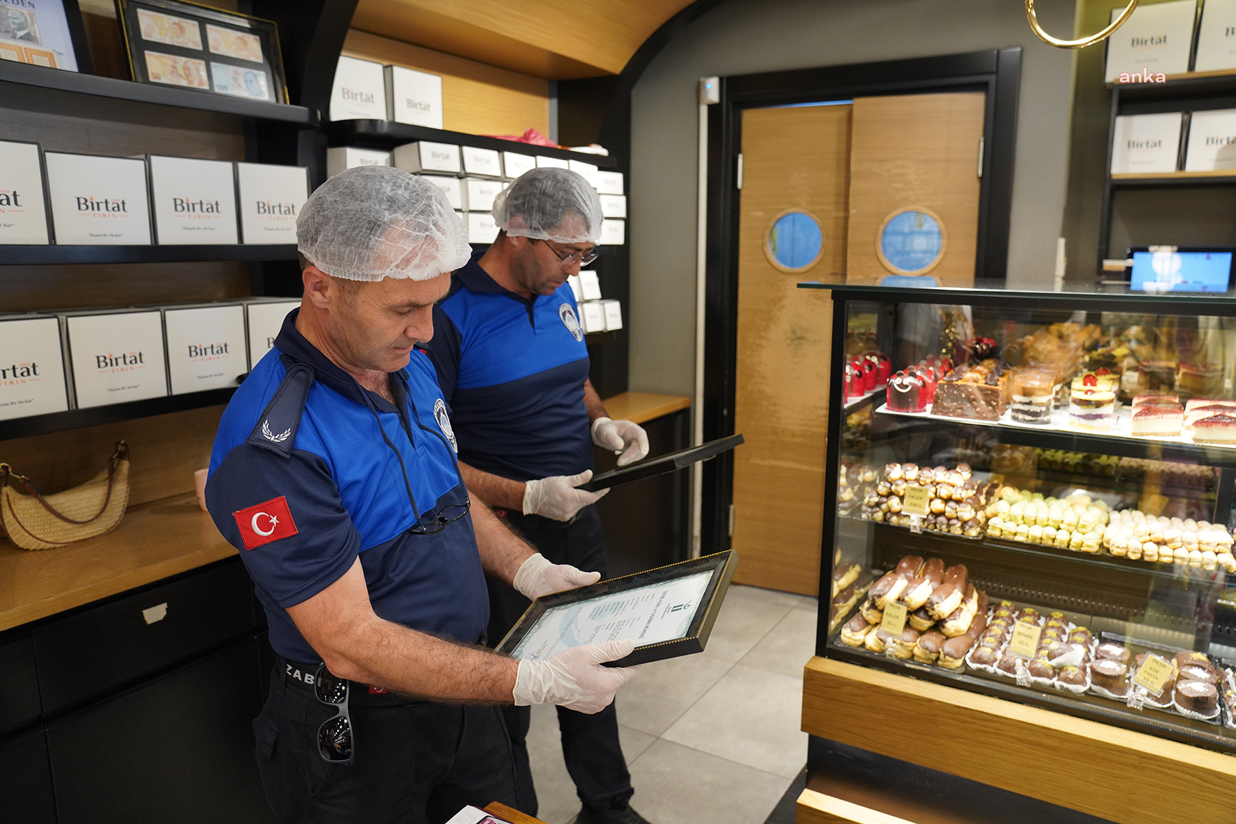 Tepebaşı Belediyesi, bayram öncesi gıda denetimlerini sürüyor