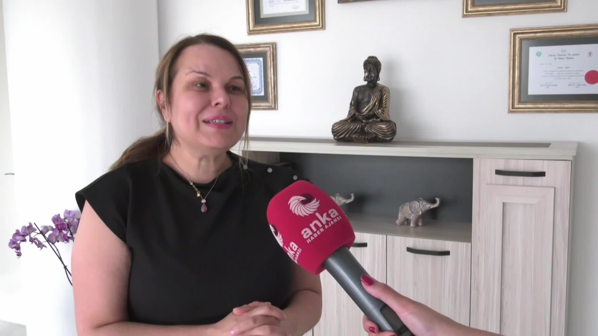 Dermatoloji Uzmanı Prof. Dr. Didem Dinçer Rota: Herkesin güneş koruyucu kullanması gerekiyor