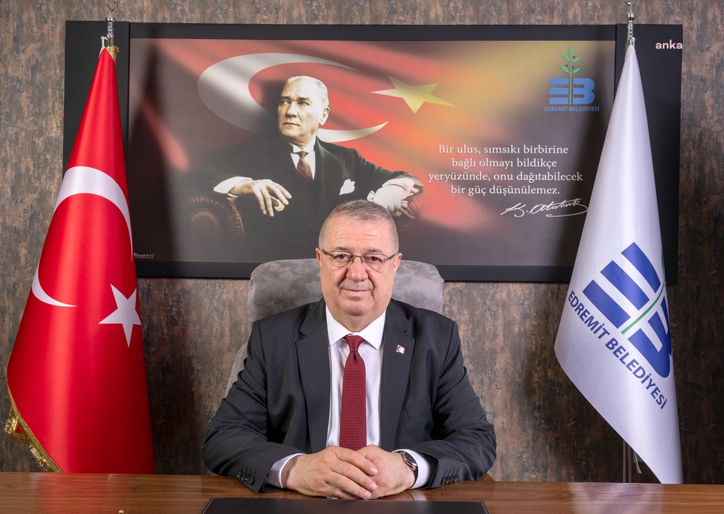 Edremit Belediyesi'nde maaşlar düzenli olarak ödeniyor