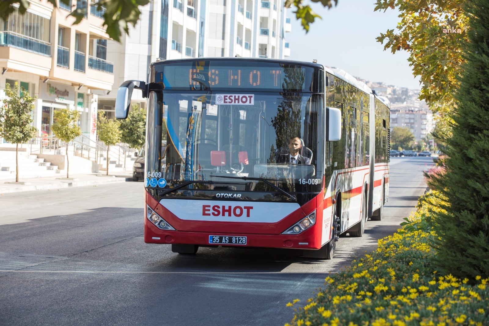 İzmir'de bayram ulaşımı için önlemler alındı