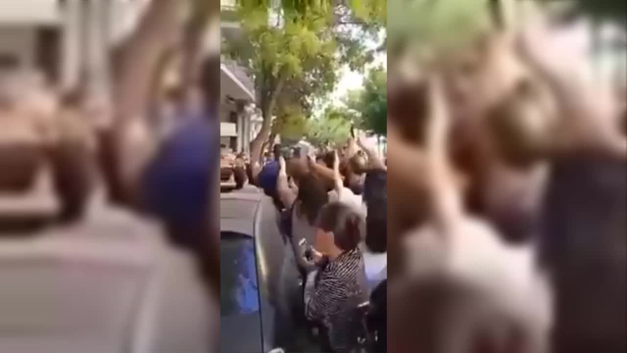 GÜRCİSTAN ESKİ DEVLET BAŞKANI SAAKAŞVİLİ, YUNANİSTAN'DA SALDIRIYA UĞRADI