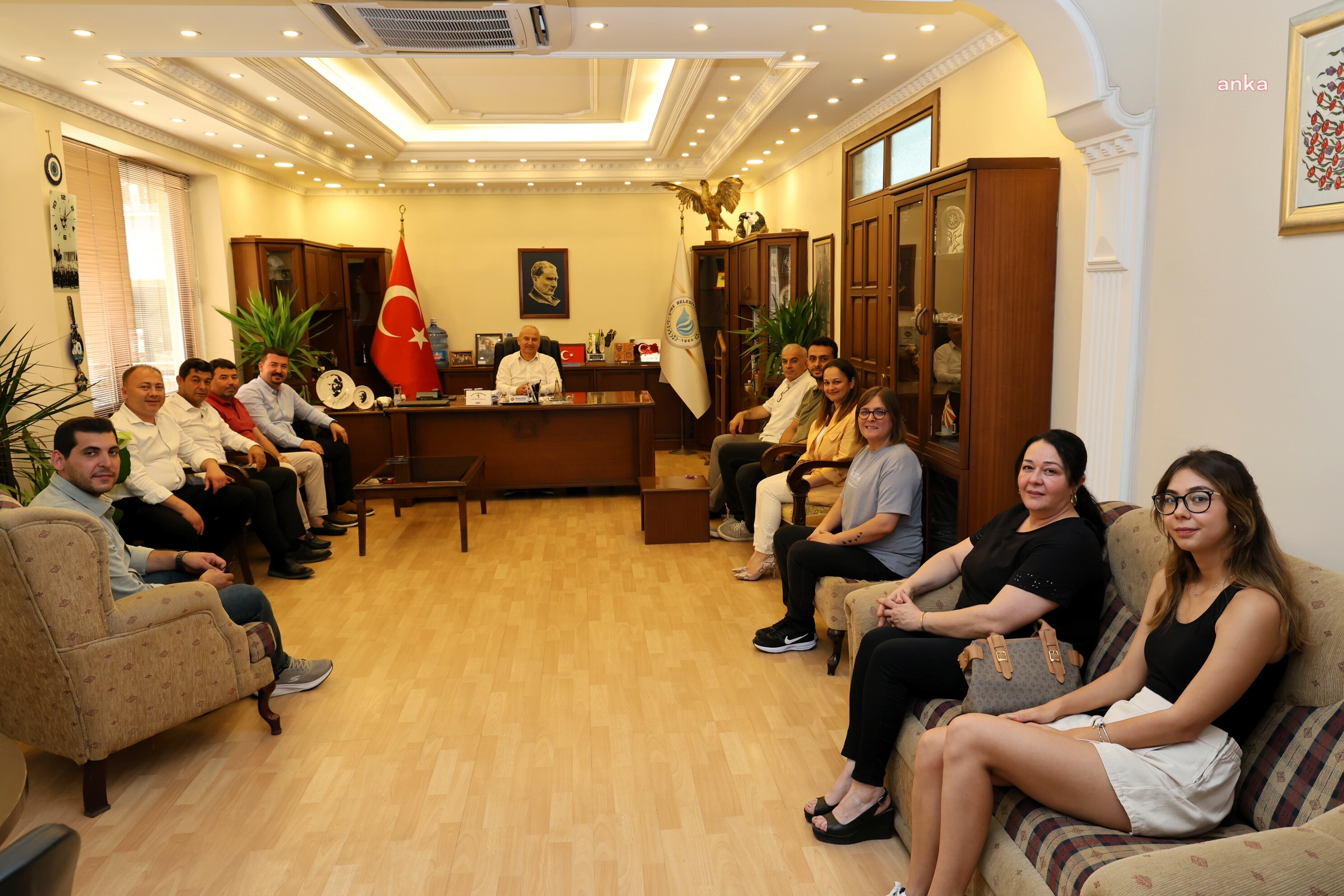 Çine Belediye Başkanı Kıvrak'tan bayramlaşma...