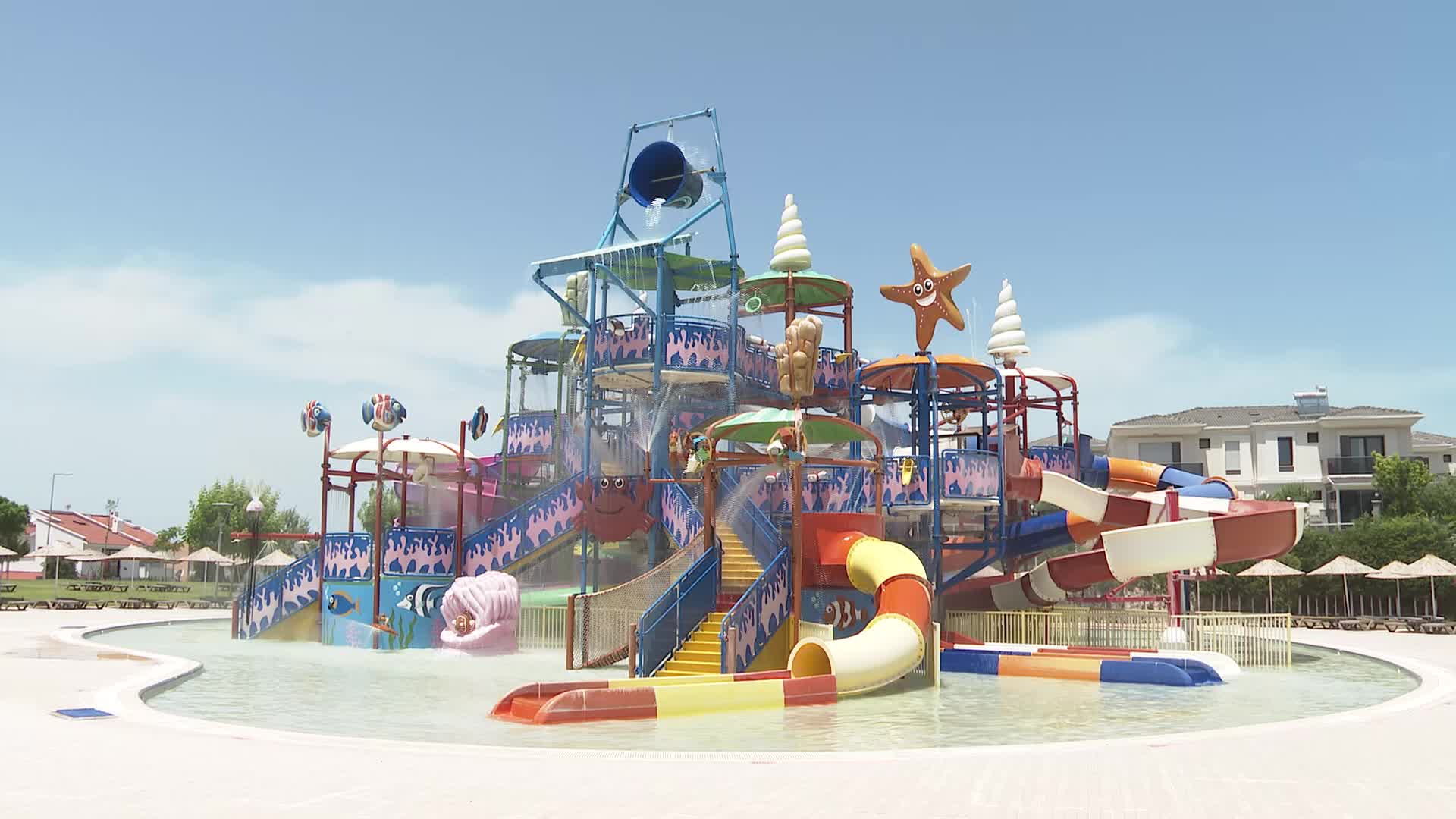 Oasis Aquapark sezonu açıyor