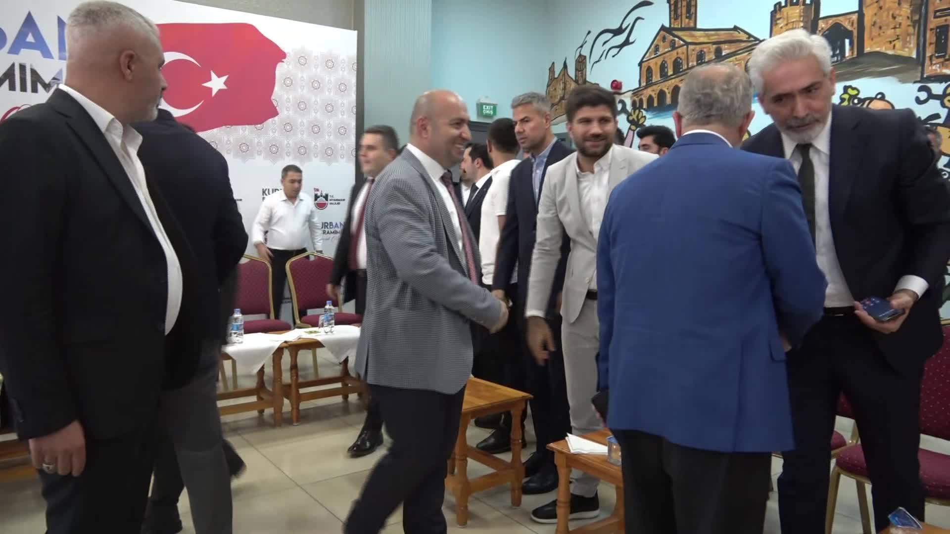 Diyarbakır Valiliği'nce bayramlaşma programı düzenlendi