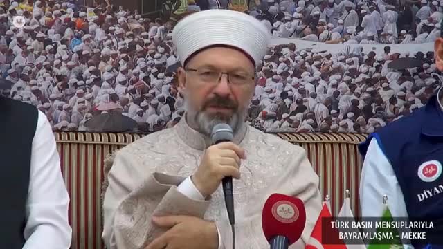 Diyanet’ten “hacı baskını” açıklaması: “Külliyen yalan, gerçek dışı”