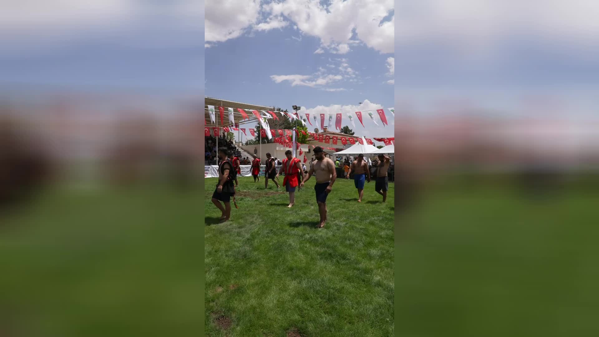 İbrahimşehir Geleneksel Aşırtmalı Aba Güreşleri’nde başpehlivan Alper Aslan oldu