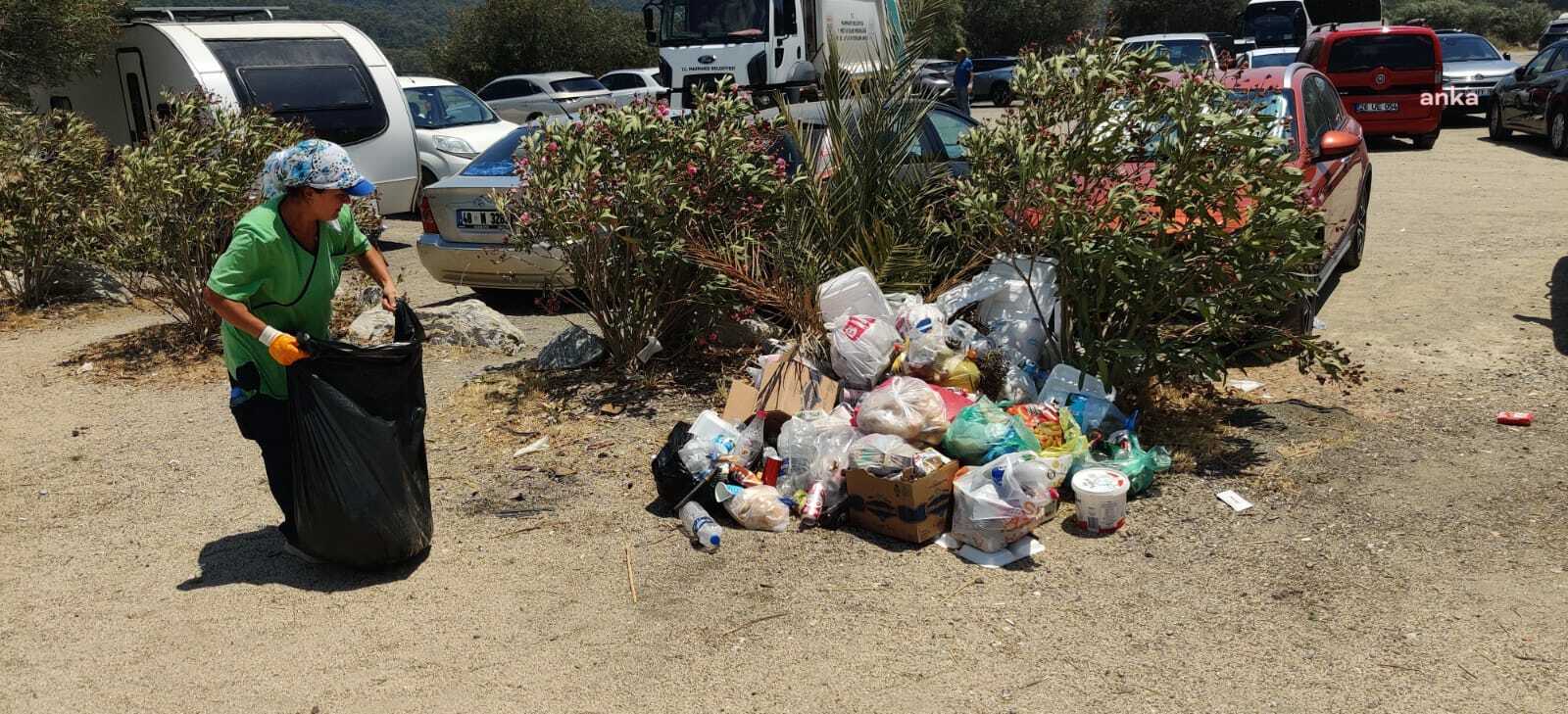 Marmaris’te 9 günlük bayram tatilinde yaklaşık 3 bin ton çöp toplandı