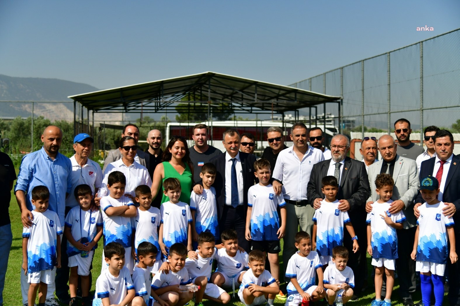 Yunusemre’de yaz spor okulları başladı