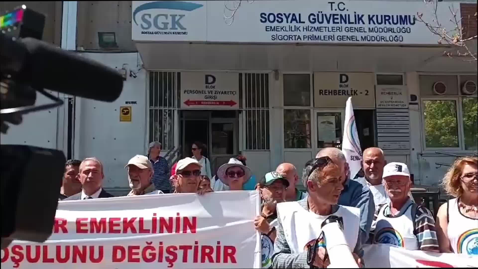 Birleşik Emekliler Sendikası Genel Sekreteri Lüle: "Türkiye, Avrupa ülkeleri içinde en düşük emekli aylığına sahip 2'nci ülkedir"