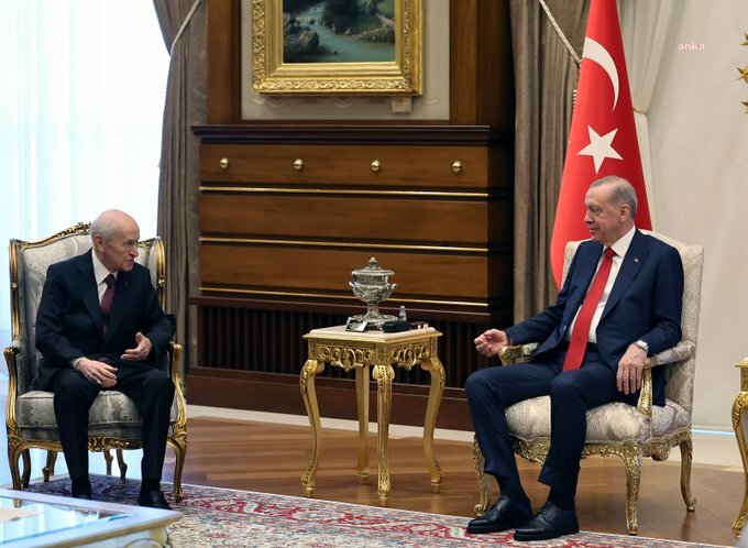 Cumhurbaşkanı Erdoğan ve MHP Genel Başkanı Devlet Bahçeli'nin görüşmesi başladı