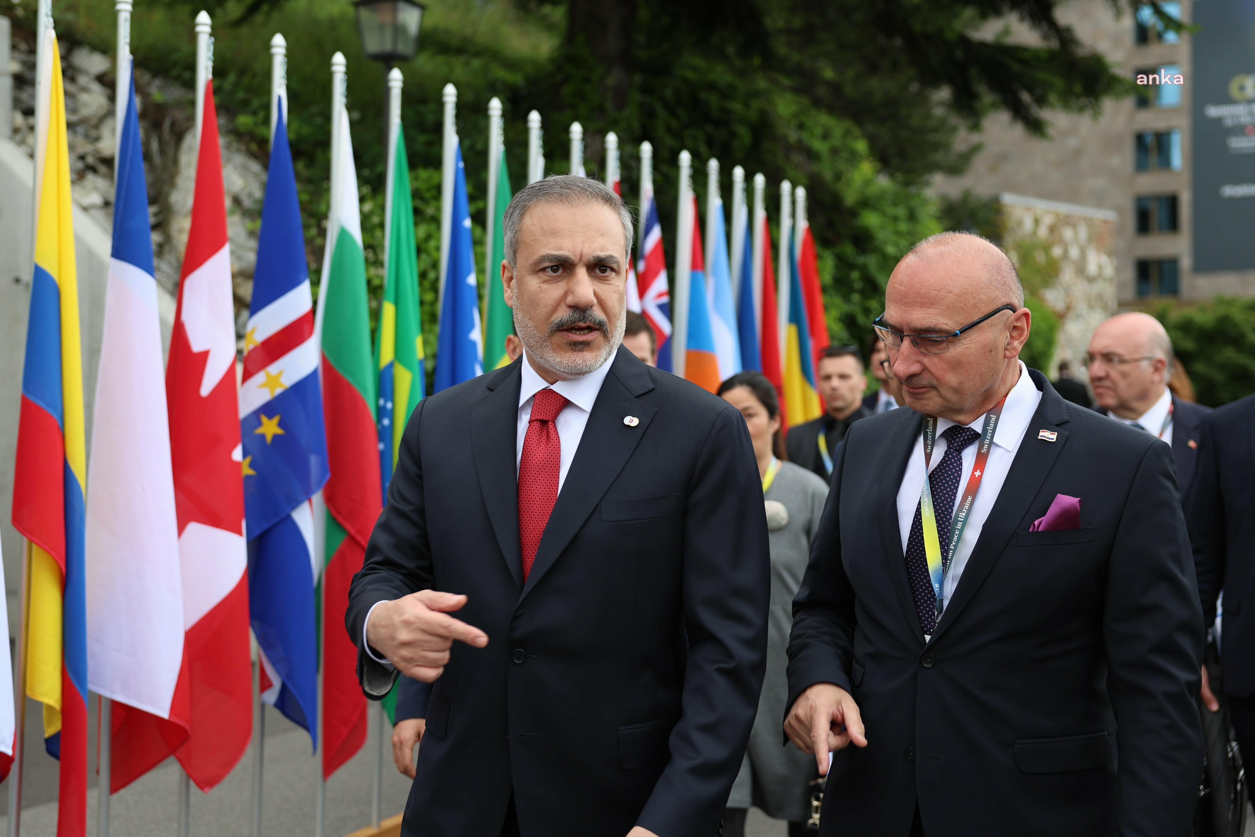 Ukrayna Barış Zirvesi ortak bildirisinden Patrikhane ismi Ankara'nın tepkisi üzerine çıkarıldı, Fidan toplantıdan ayrıldı