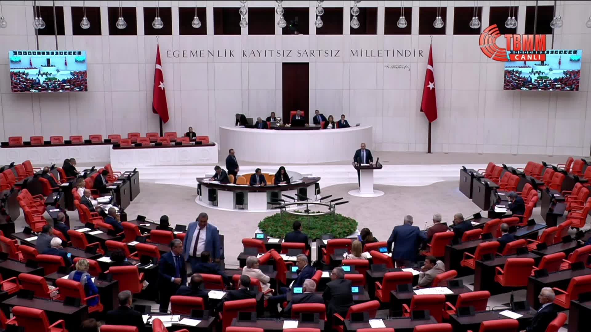 CHP Hatay Milletvekili Güzelmansur: "Deprem, depremzede illerin sorunları AKP'nin umurunda değil"
