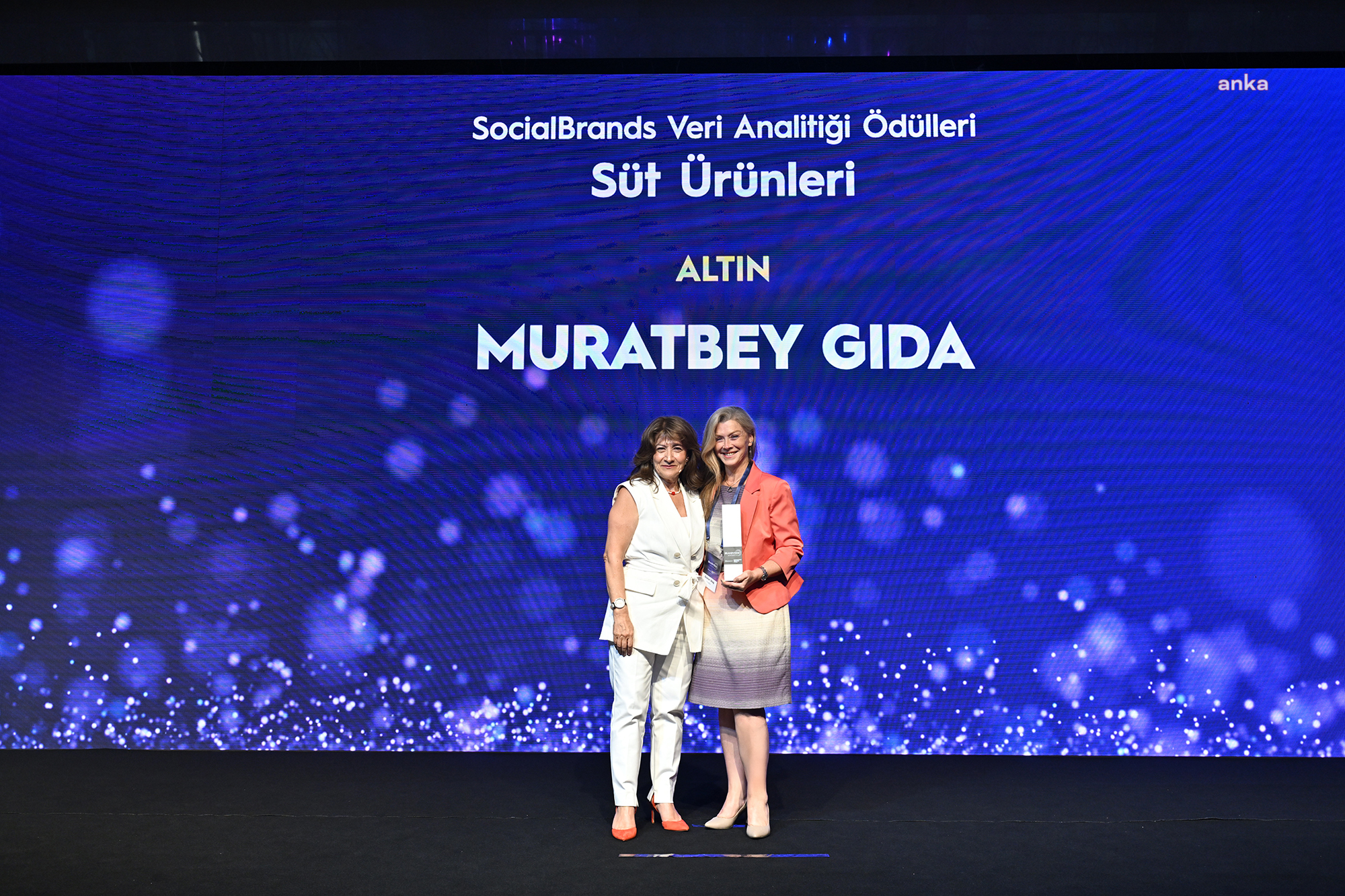 Muratbey sosyal medya ödüllerinde üst üste 6'ncı kez zirvede
