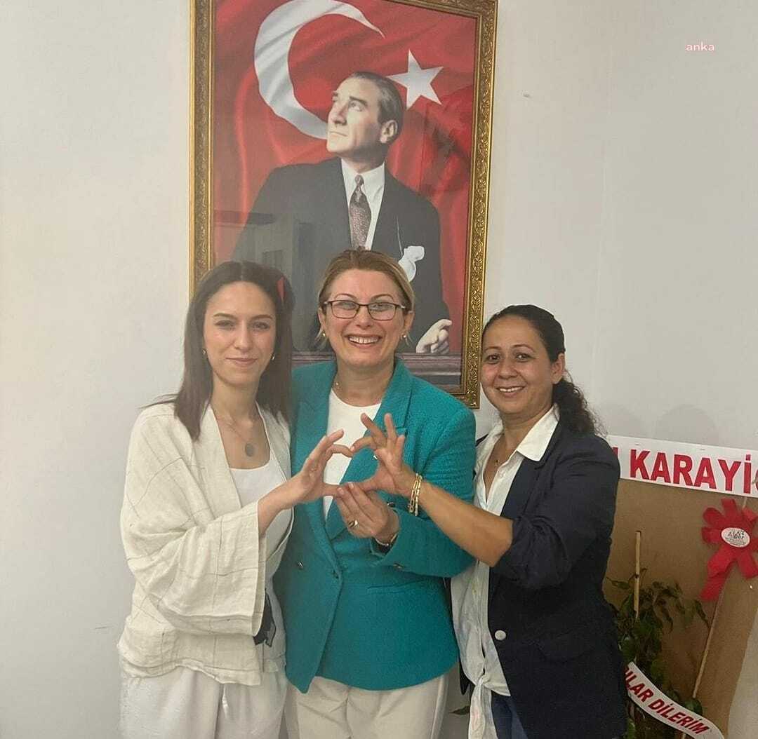 CHP Osmaniye Kadın Kolları Başkanlığına Deniz Özener yeniden seçildi