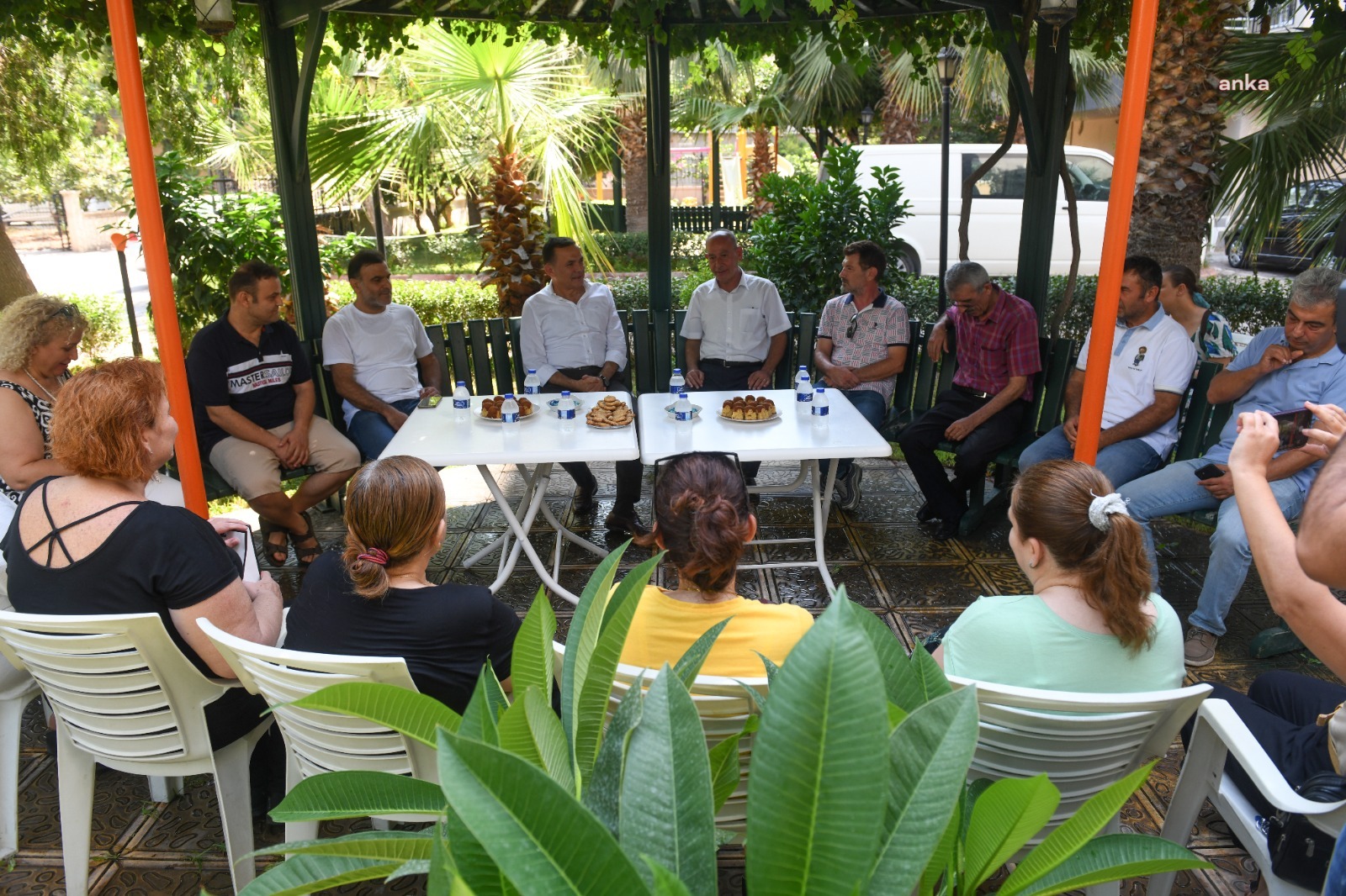 Mersin Yenişehir Belediye Başkanı Özyiğit, Eğriçam’da vatandaşlarla buluştu