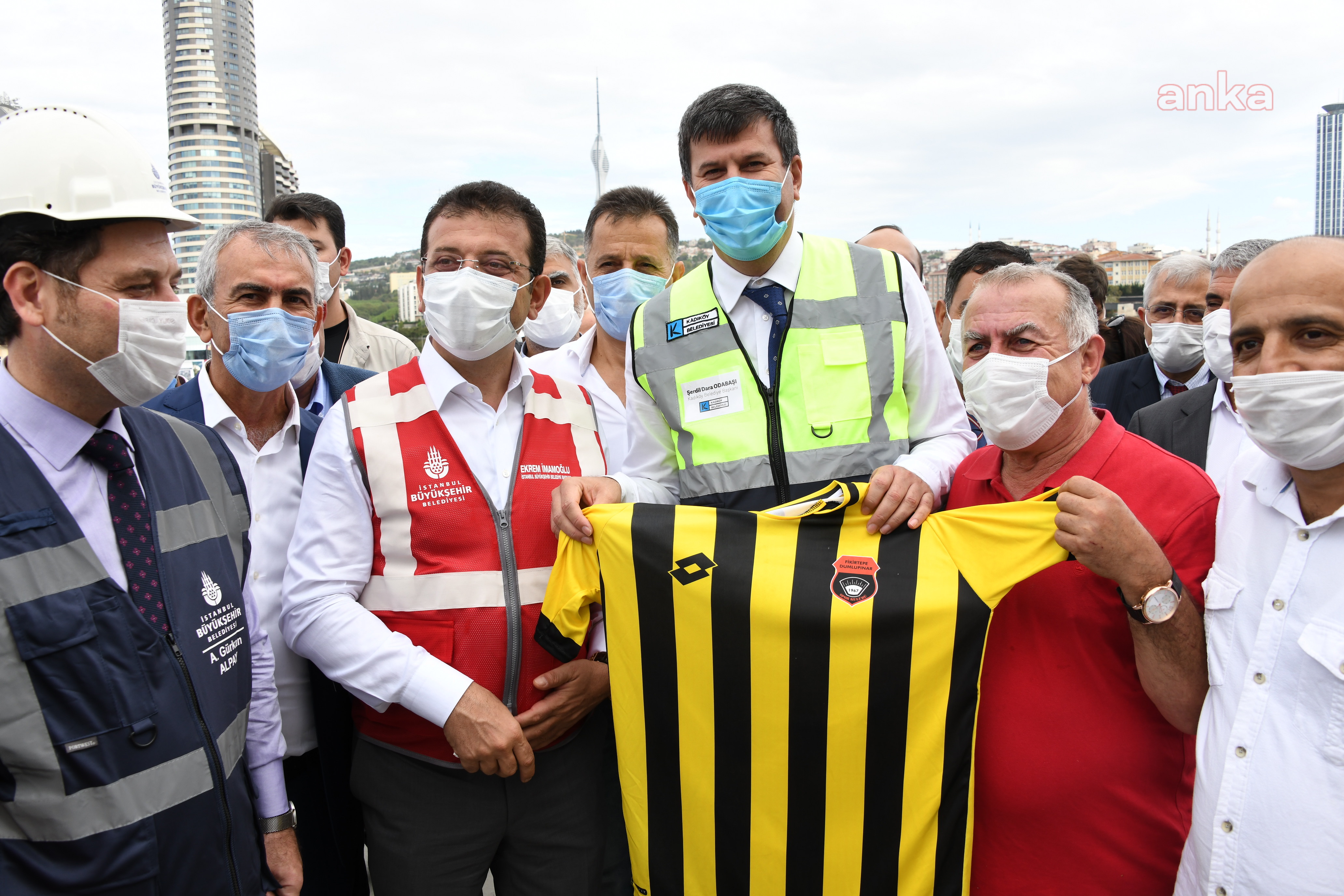 İMAMOĞLU, KADIKÖY’DE FİKİRTEPE VE HASANPAŞA’YI ZİYARET ETTİ