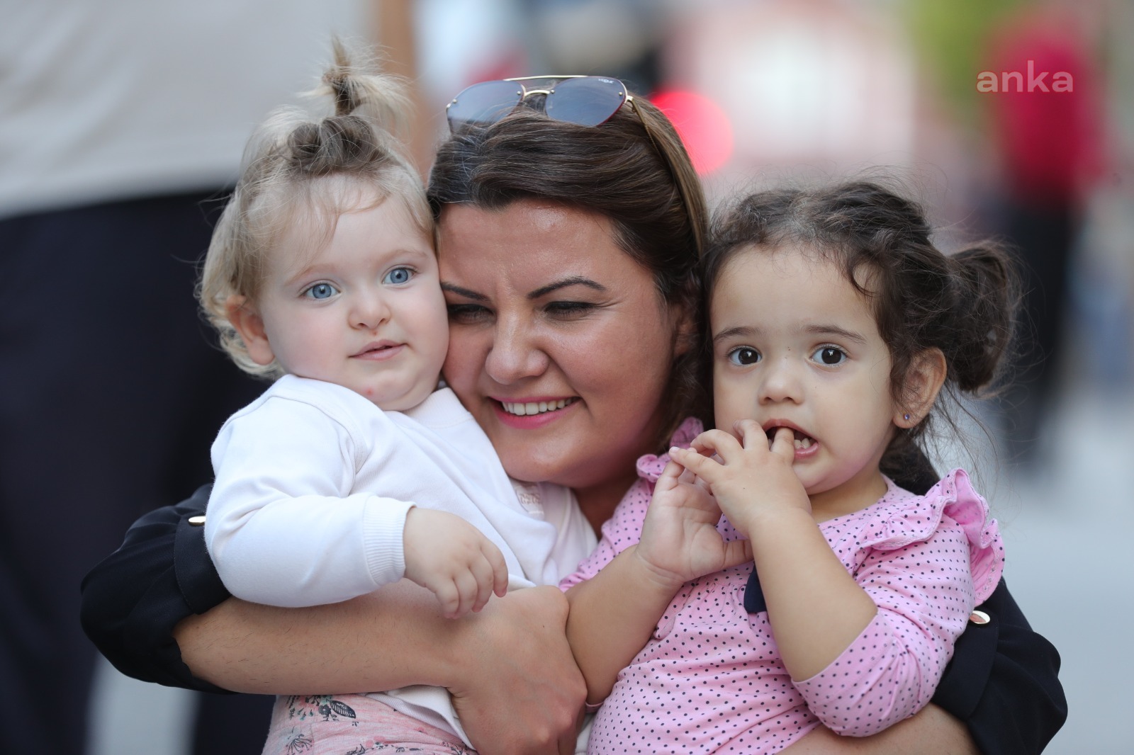 İZMİT BELEDİYESİ'NDEN "GÜLÜMSE BEBEK" PROJESİ
