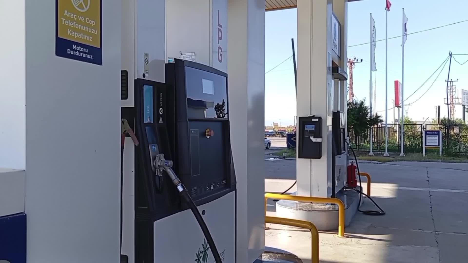 LPG zammına tepki gösteren Kadirlili vatandaşlar: "İşyerine koşarak mı gideceğiz?"