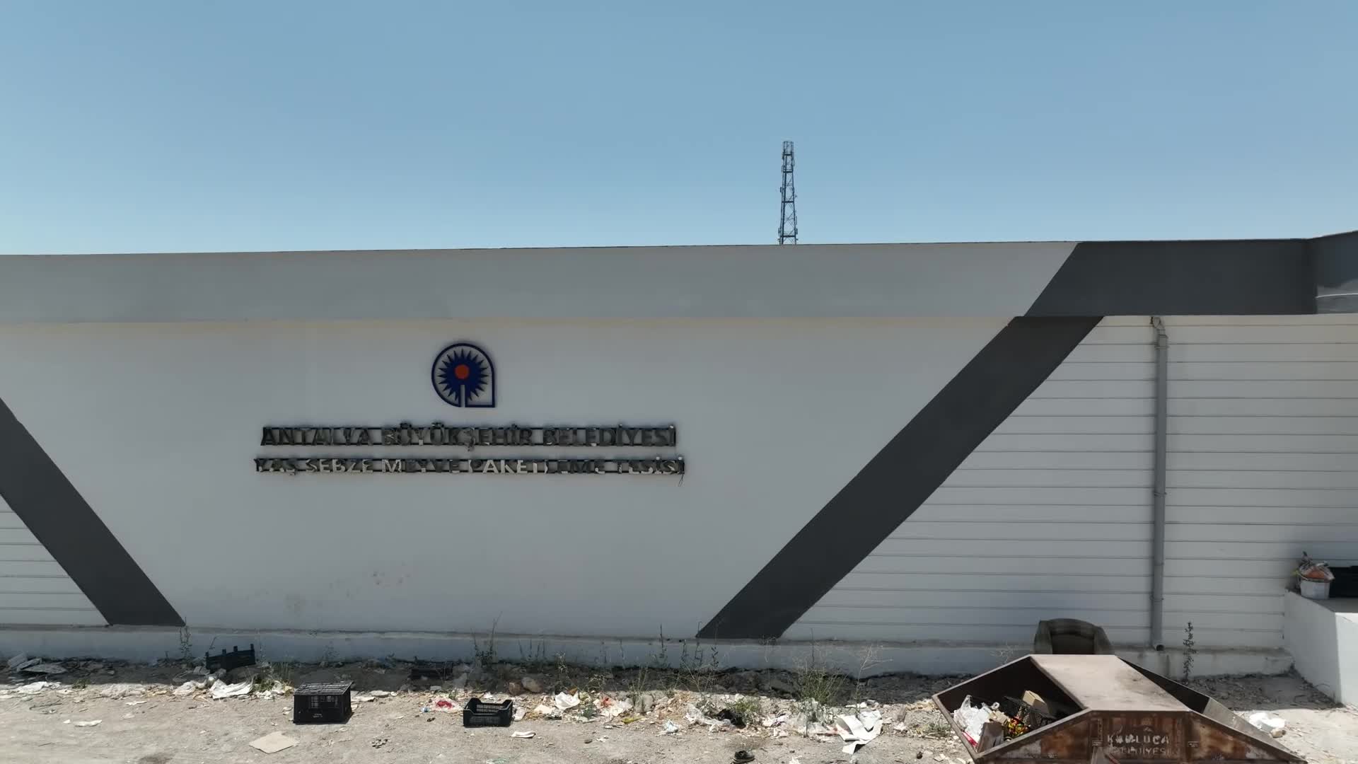 Antalya Büyükşehir Belediyesi’nden Kumluca’ya iki yeni tesis