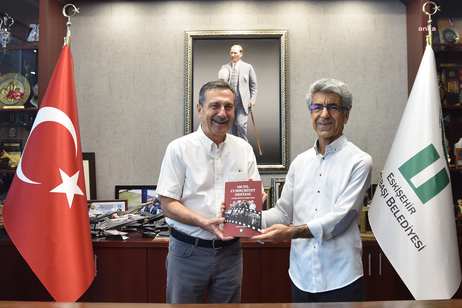 Yazar Hasan Erkek'ten, Tepebaşı Belediye Başkanı Ataç'a ziyaret