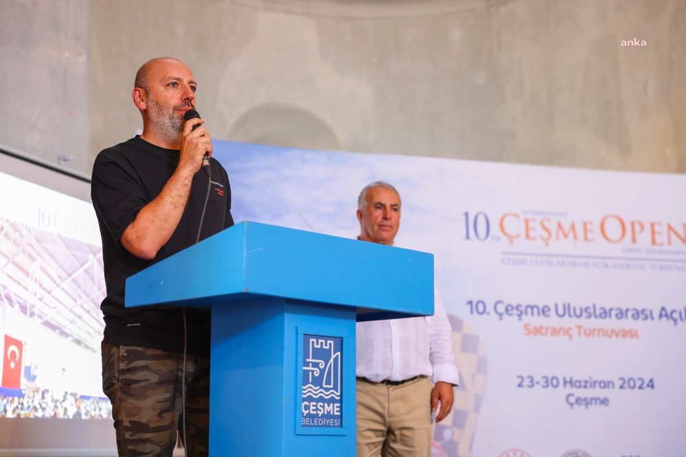 Çeşmeli satranç sporcusu Alparslan Işık 10'uncu Çeşme Open Şampiyonu oldu