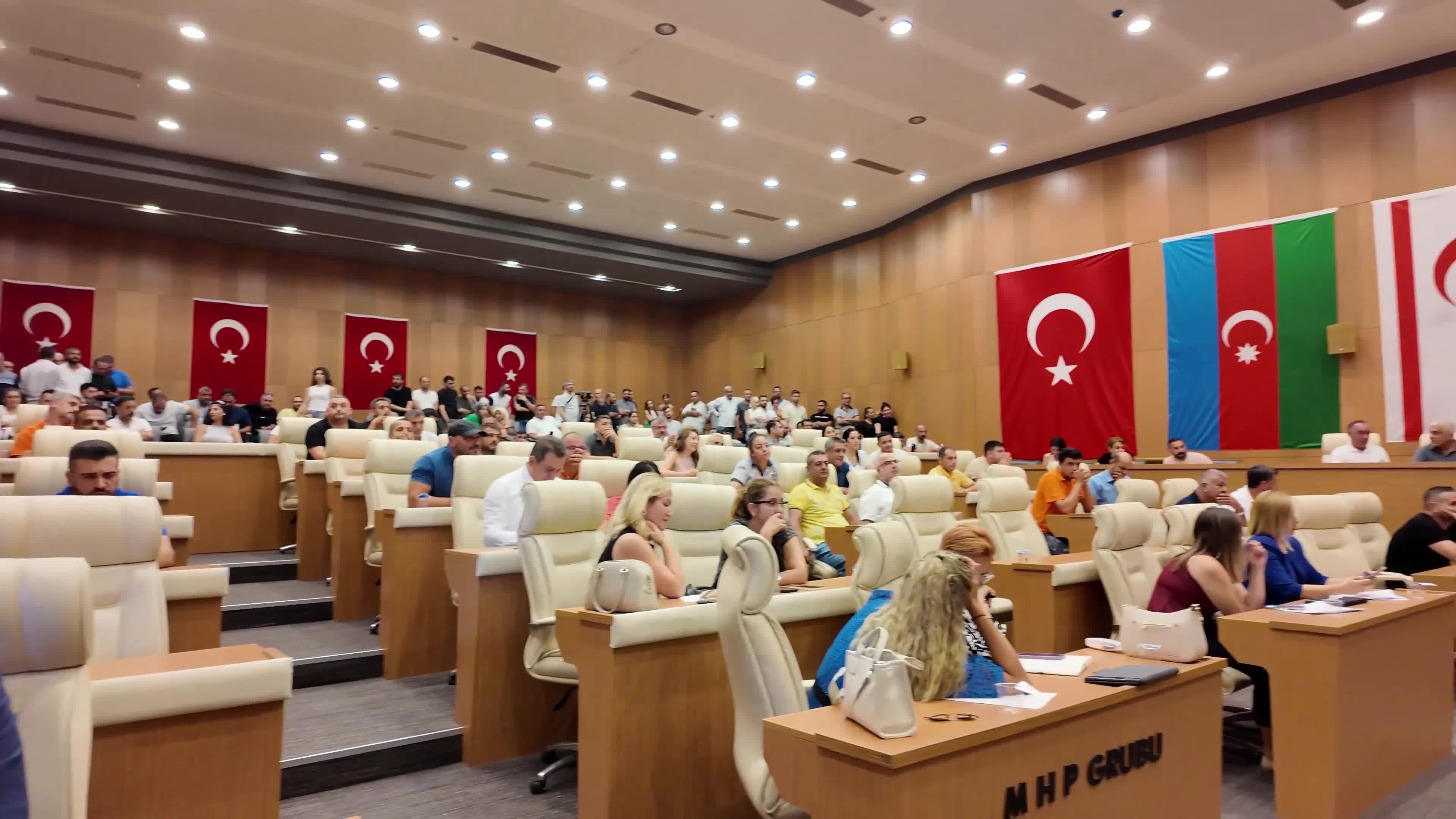 Çukurova Belediyesi işçileri 45 bin TL promosyon ödemesi alacak