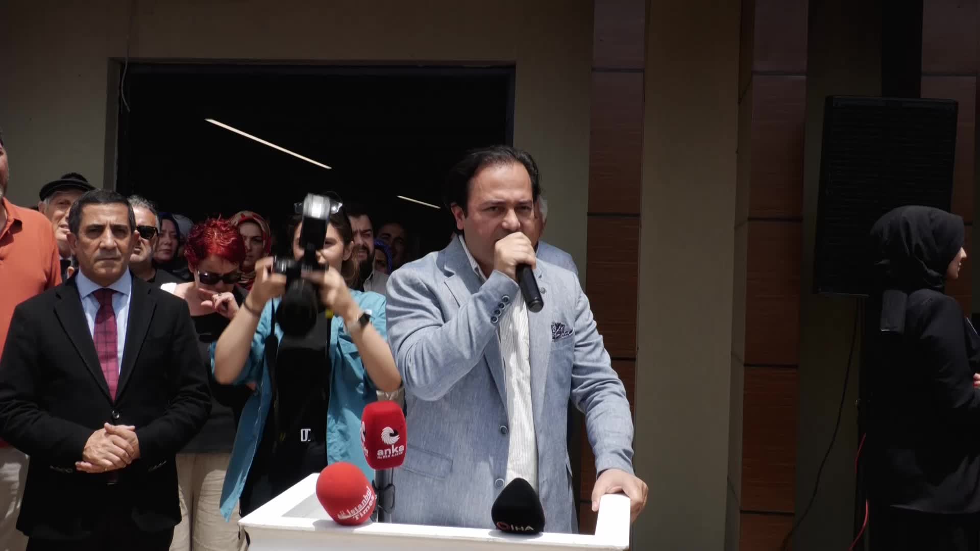 İstanbul'da sosyal desteklere bir yenisi eklendi, Esenyurt'ta 15 bin kişilik aşevi açıldı