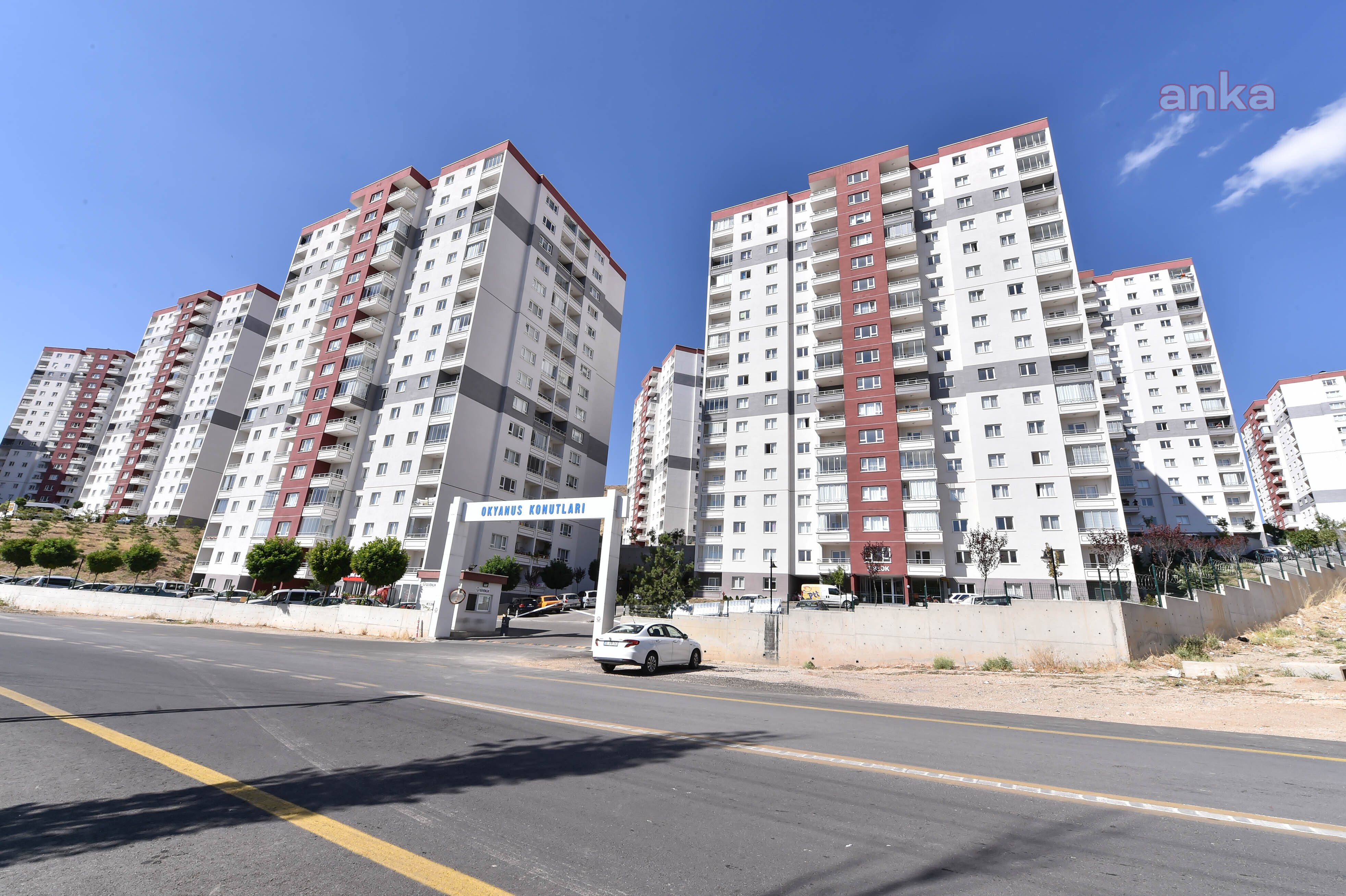 "MAMAK’TA KONUT MAĞDURU KALMAYACAK"
