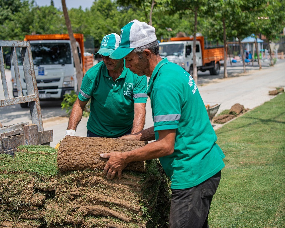Kuşadası Belediyesi'nden Kirazlı Mahallesi'nde peyzaj çalışması