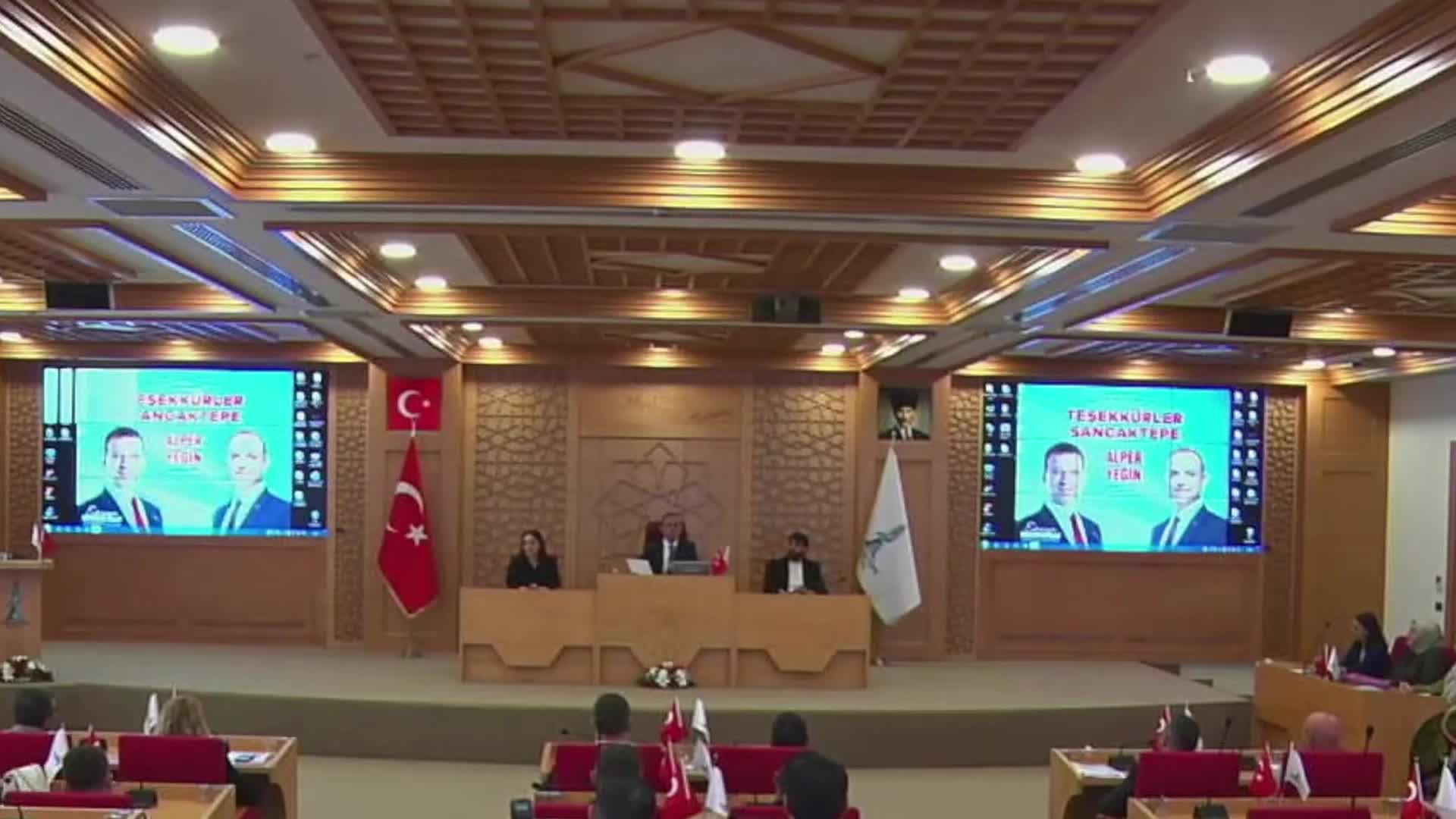 Sancaktepe Belediye Başkanı Yeğin: ''Seçime 3 gün kala, belediyeyi 300 milyon TL borçlandırmışlar. Cumhurbaşkanlığı'ndan 45 milyon lira seçim yardımı gönderilmiş''