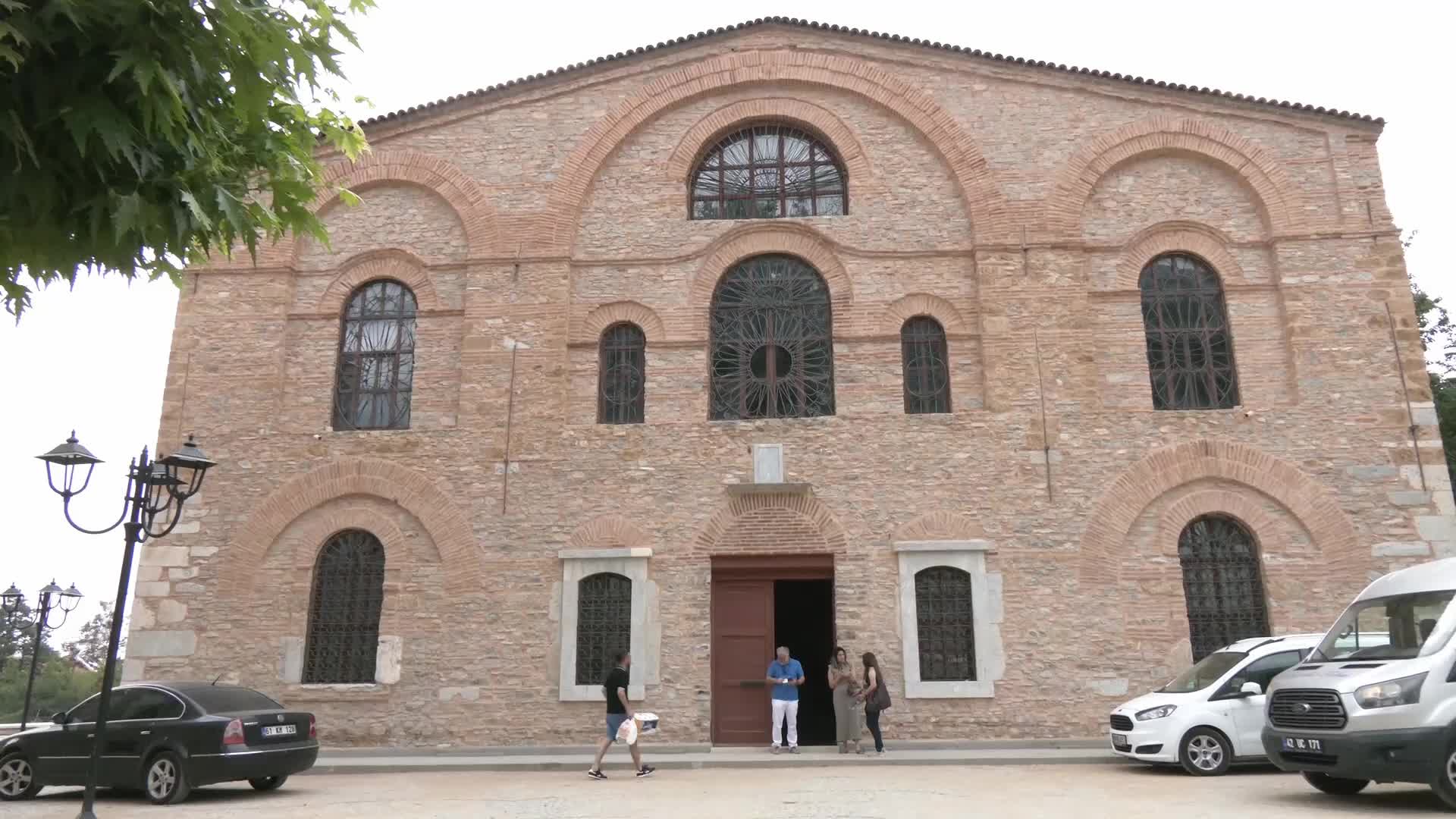 65'inci Uluslararası Nasreddin Hoca Şenlikleri, Kilise'de resim sergileri, atölye çalışmaları ve tiyatro oyunlarıyla hız kesmeden devam ediyor