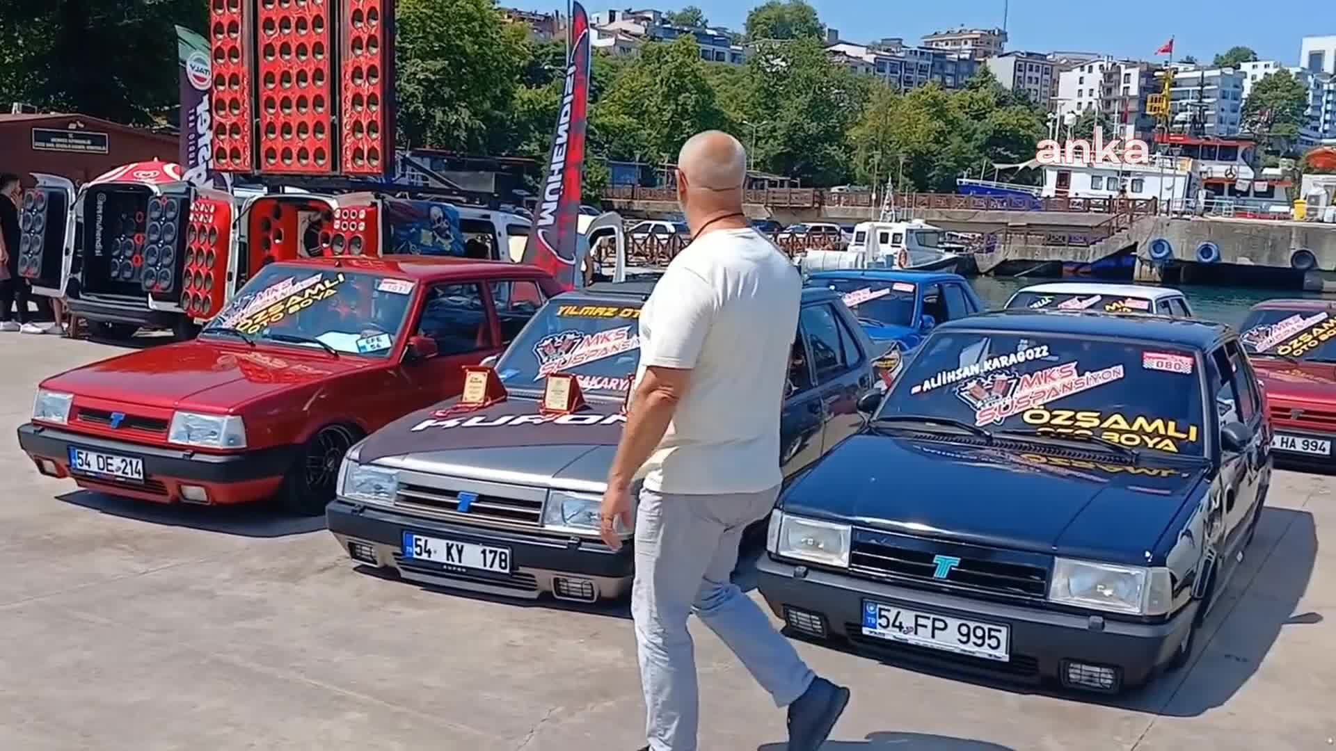 Modifiye tutkunları, Akçakoca'da düzenlenen otomobil festivalinde buluştu
