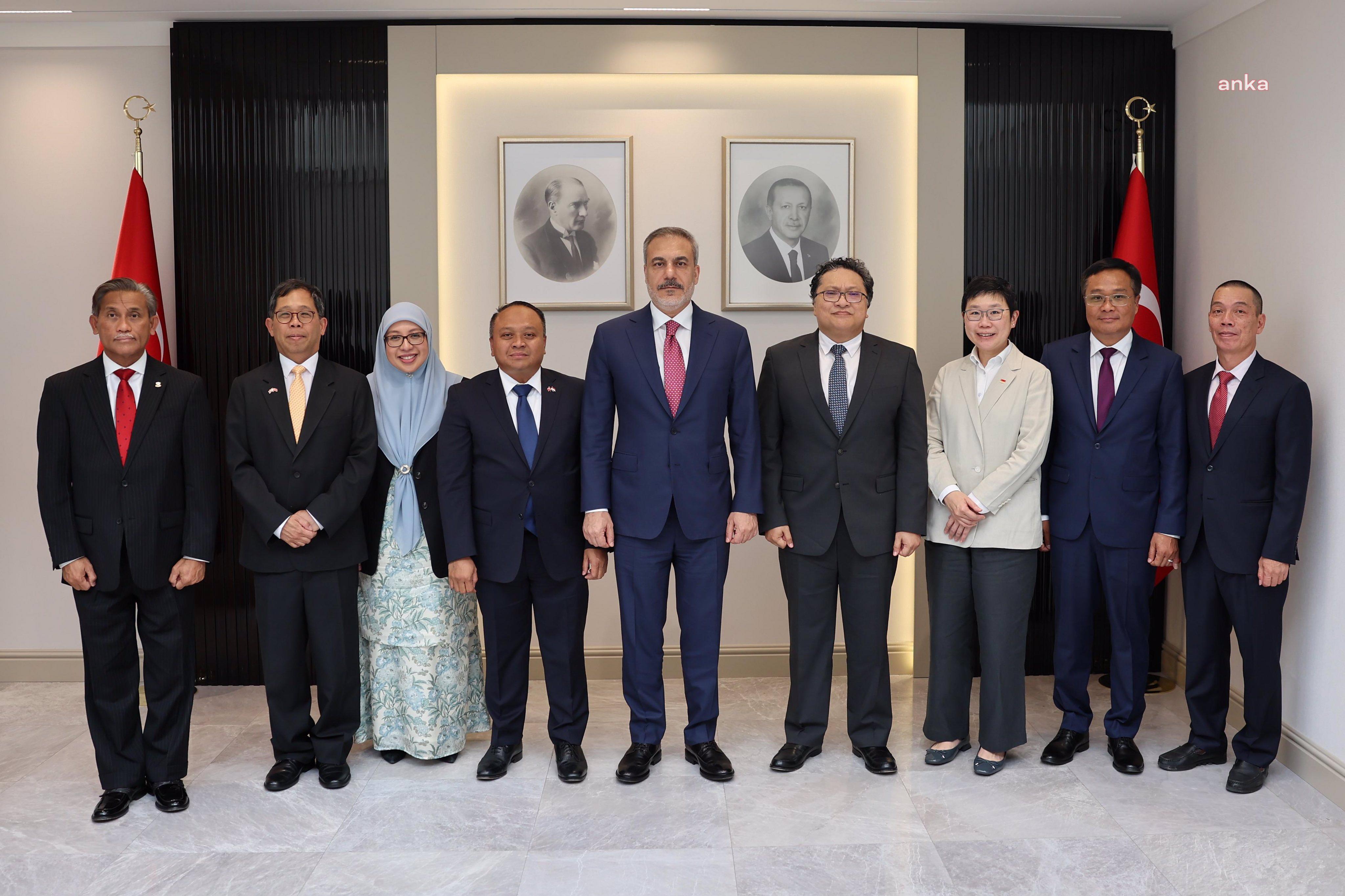 Hakan Fidan, ASEAN Ankara Komitesi Büyükelçileri'ni kabul etti