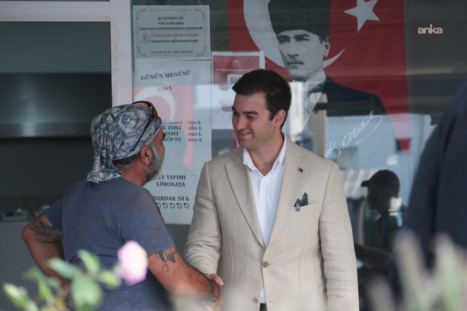 Bodrum Belediye Başkanı Mandalinci, mahalle ziyaretlerine devam ediyor