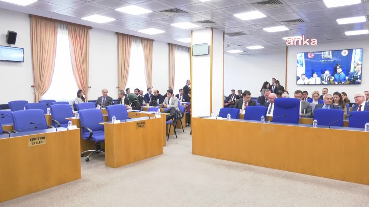 TBMM Plan ve Bütçe Komisyonu'nda tasarruf tedbirlerine ilişkin teklif görüşülmeye başlandı... "Sokak lambalarından mı tasarruf yapacaksınız"