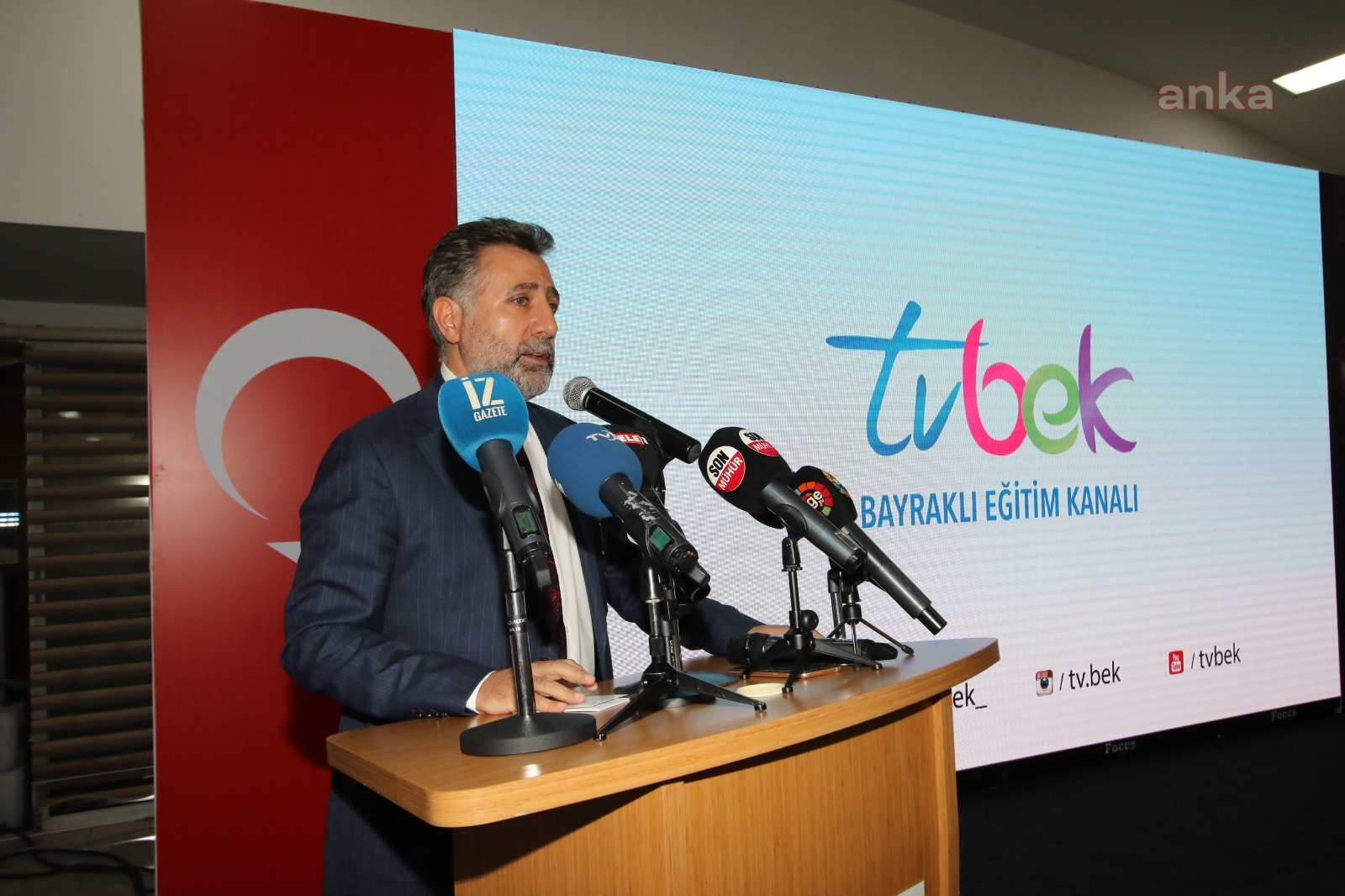 BAYRAKLI BELEDİYESİ'NDEN EĞİTİME BÜYÜK DESTEK: TVBEK YAYINA BAŞLIYOR