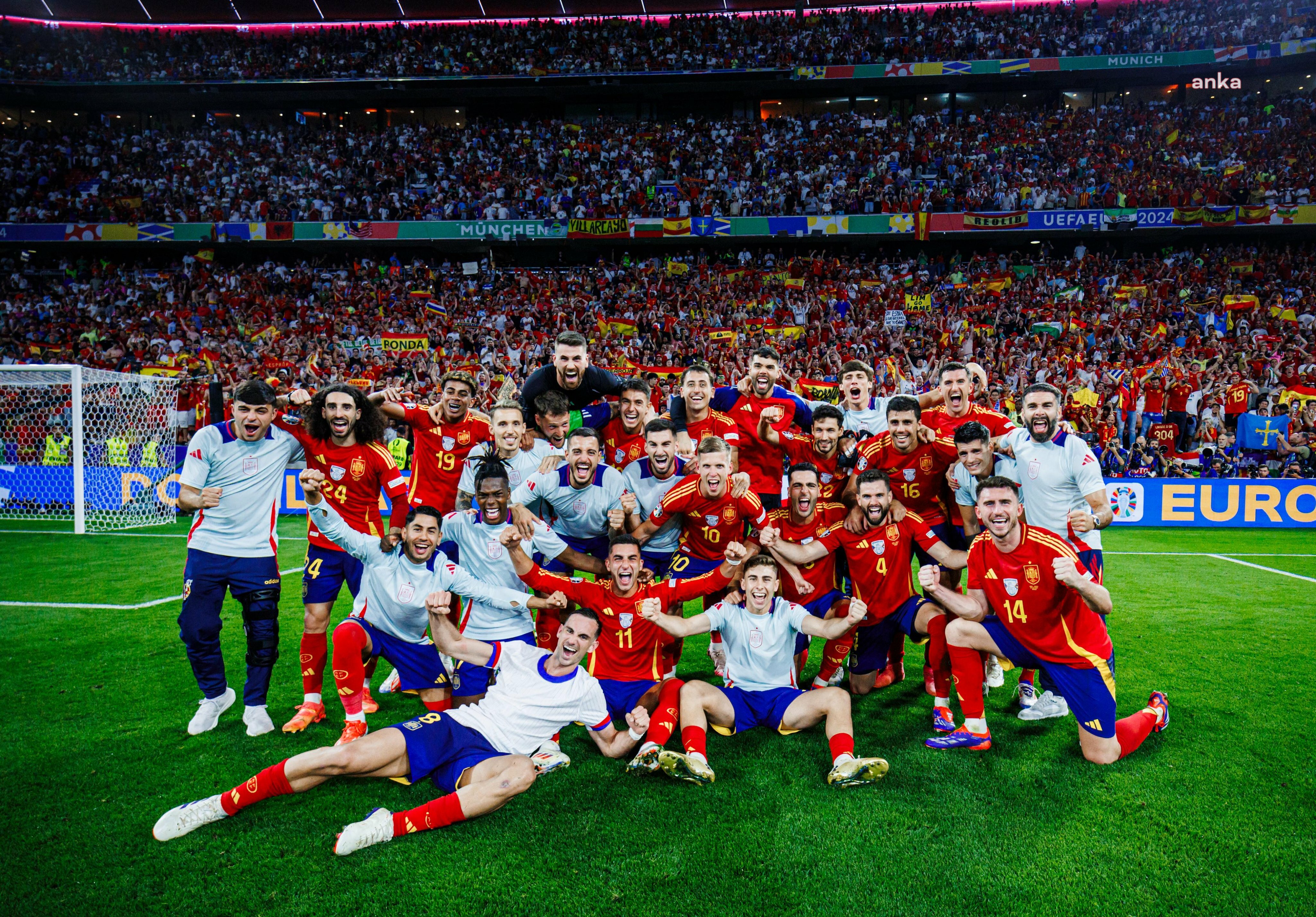2024 Avrupa Futbol Şampiyonası'nda finalin ismi belli oldu... İspanya ve İngiltere kozlarını paylaşacak