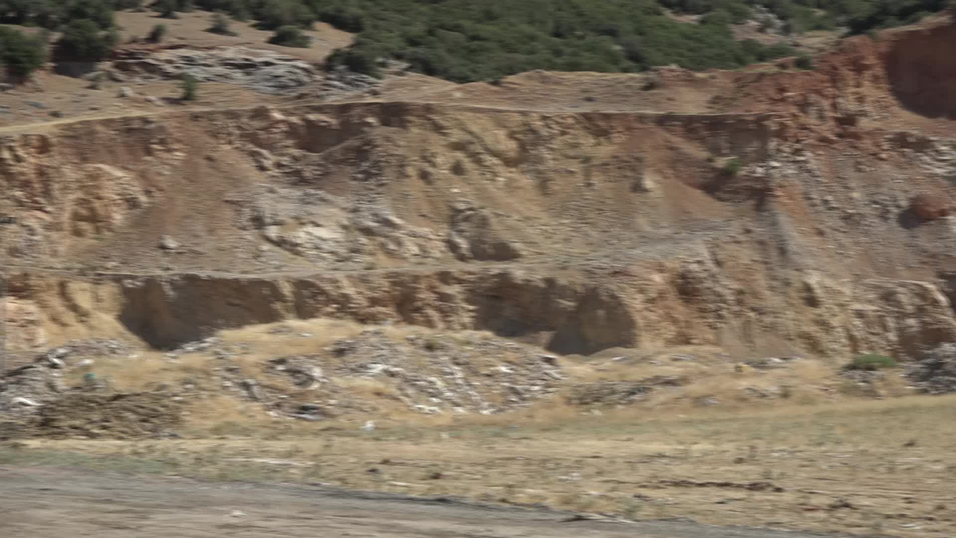 İzmir’de moloz ve hafriyat atıkları ekonomiye kazandırılıyor