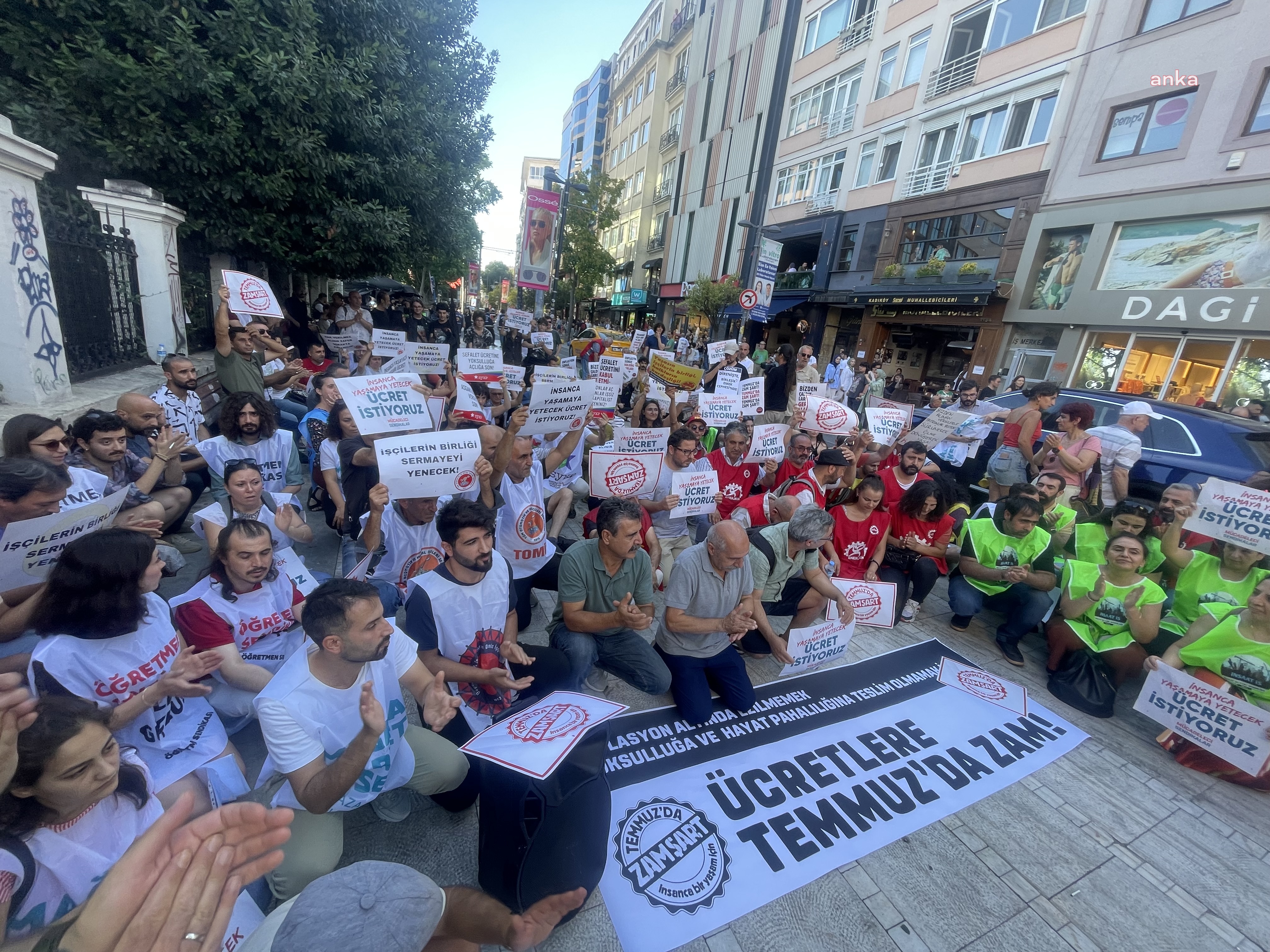 CHP TBMM grup toplantısı... Özgür Özel: Ulusal Egemenlik Parkı'nı özgürlük parkı yapacağız, Meclis sınırlarına dahil edeceğiz (1)