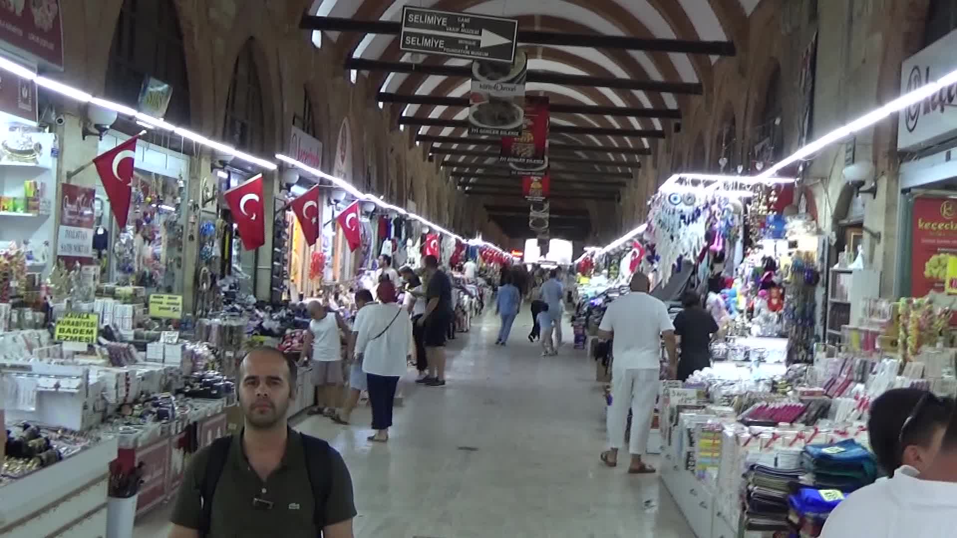 Edirne Arasta Çarşısı Derneği Başkanı Bayrak: “Turistlere fahiş fiyat uygulayan esnaf var”