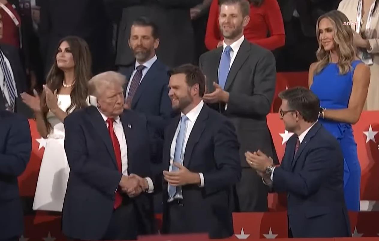 Trump, Cumhuriyetçi Parti Ulusal Kongresine kulağında bandajla katıldı, başkan yardımcısı adayını açıkladı