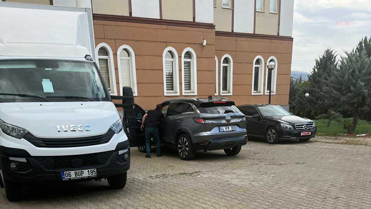 ÖSYM'nin 14 Temmuz'da yaptığı KPSS'de şaibe iddiası... CHP'li Öztunç'tan Bakan Tekin'e soru önergesi: "KPSS'nin yapıldığı gün sınav sonunda kayıp ya da eksik kitapçık, koli teslimi olmuş mudur"