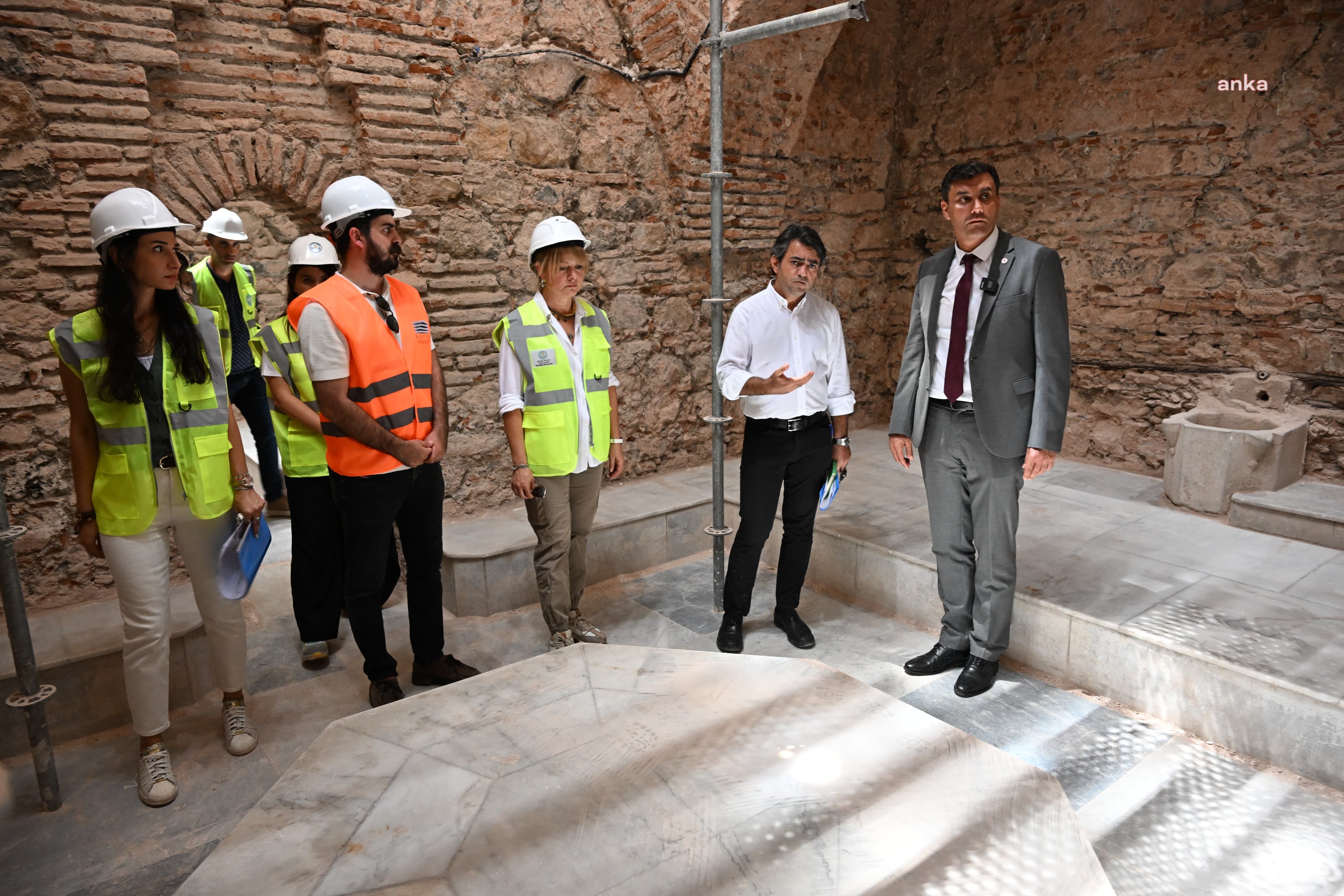 Manisa Büyükşehir, tarihi yapıları şehrin kültürel mirasına kazandıracak