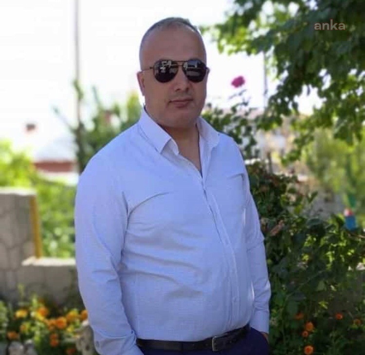 VAN'DA HASTANE ÇALIŞANI FERHAT GENCER, KORONAVİRÜS NEDENİYLE HAYATINI KAYBETTİ
