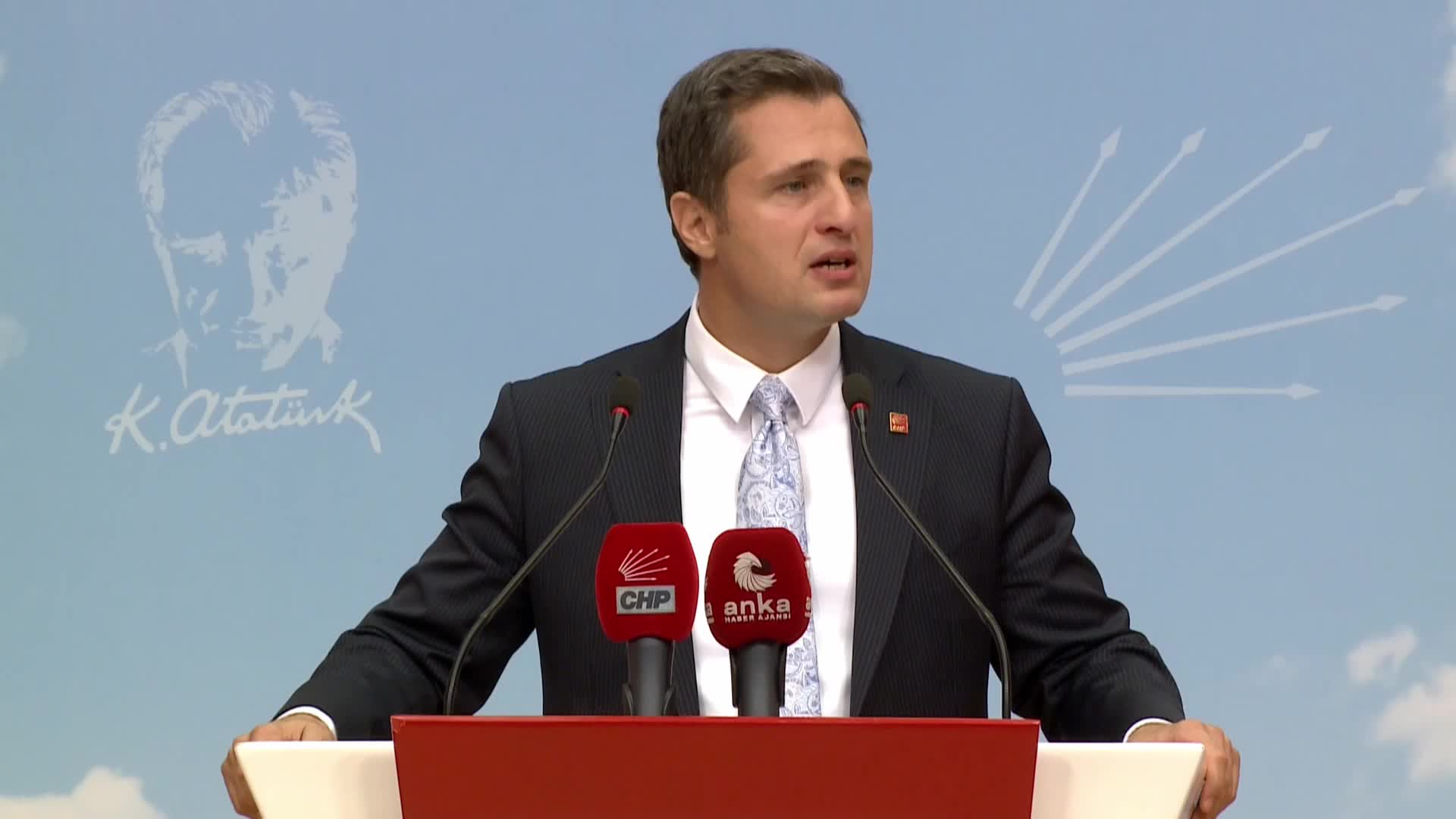Deniz Yücel: “Tanju Özcan’ın kınama cezasıyla cezalandırılmak üzere YDK’ya sevkine karar verildi”