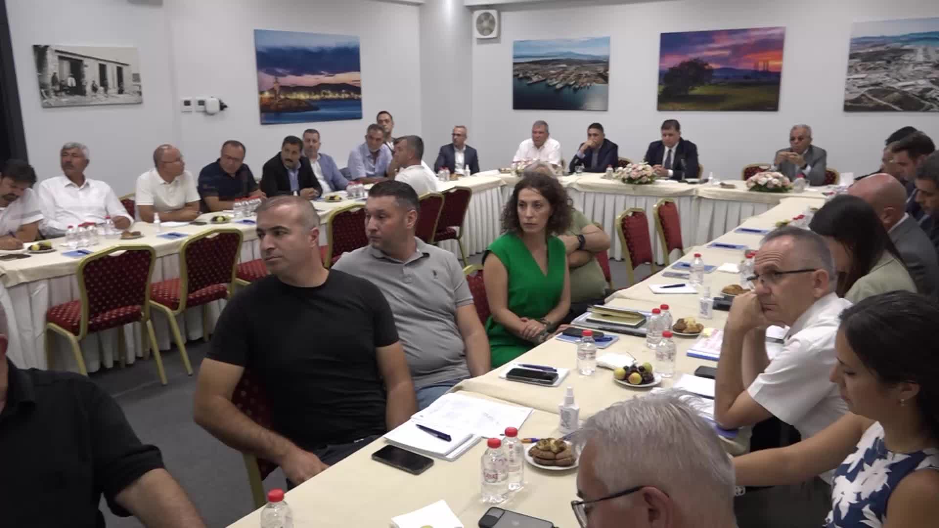 İzmir Büyükşehir Belediye Başkanı Tugay: Aliağa limanlar bölgesine bütüncül ulaşım planı yapacağız