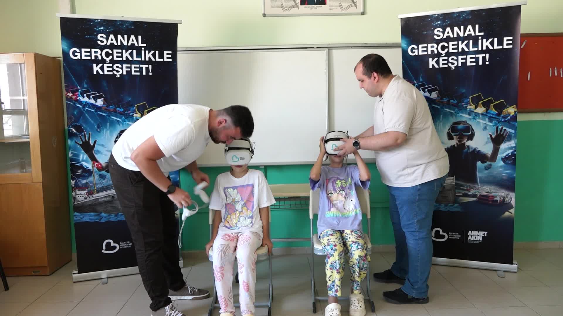 Balıkesir Büyükşehir, kırsalda yaşayan çocukları VR gözlükle buluşturuyor