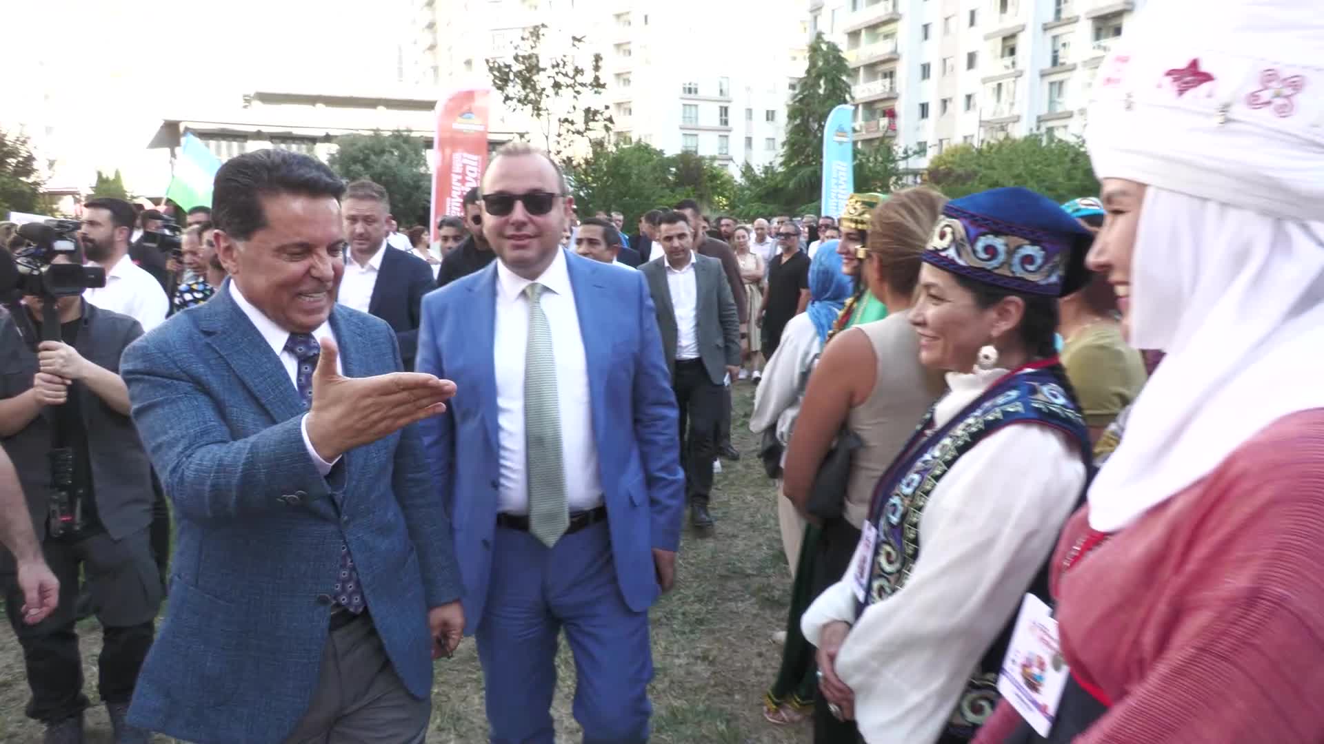 Esenyurt Belediyesi, 3. Uluslararası Esenyurt Halk Dansları Müzik ve Sanat Festivali'ne ev sahipliği yaptı