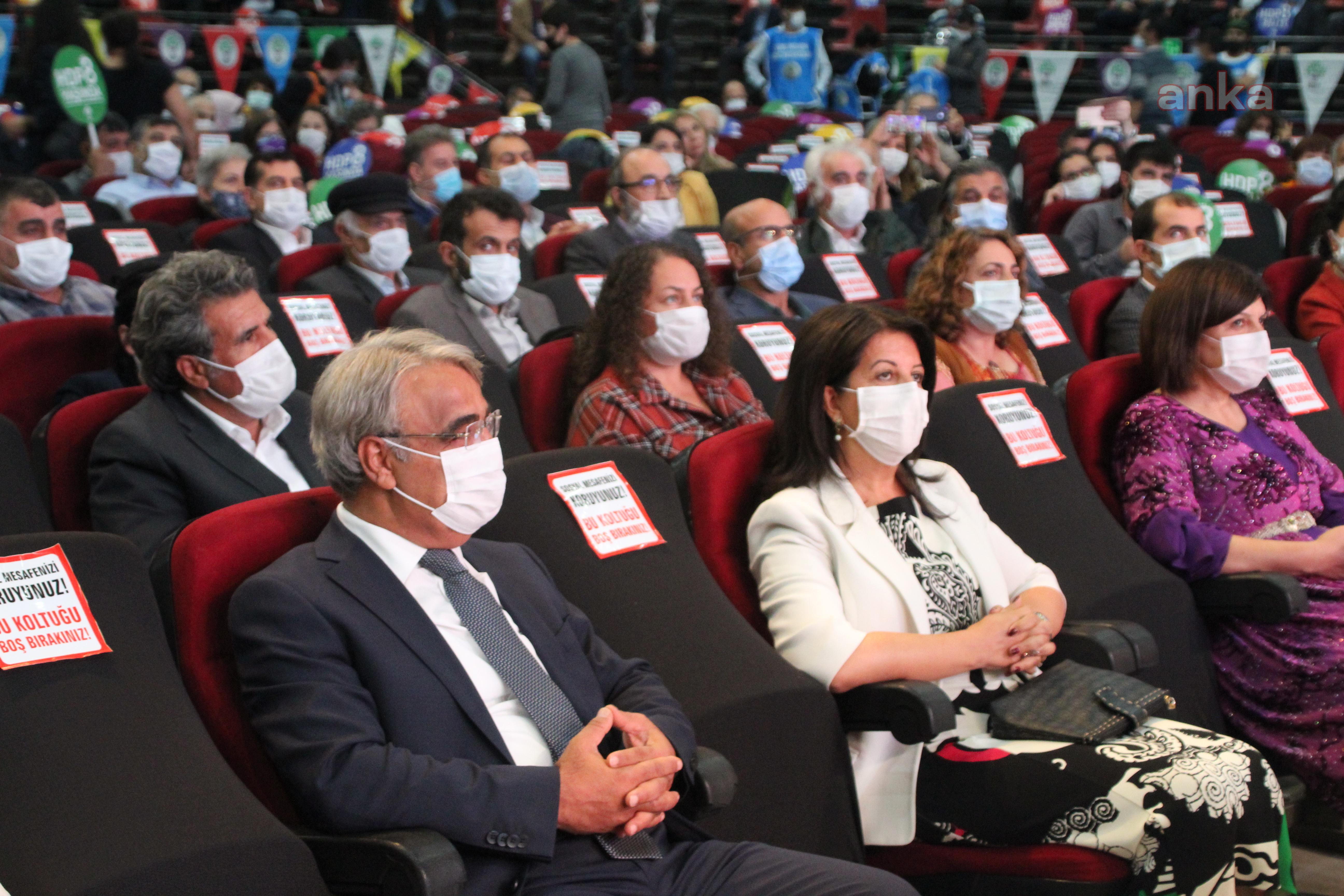 HDP’DEN ÇAĞRI: DEVLETİN ANAYASASI DEĞİL HALKLARIN ANAYASASINI İSTİYORUZ